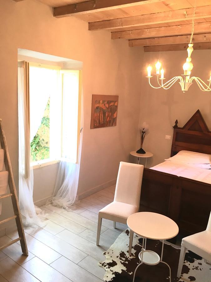 Vicolo Del Nido B&B Paderno Franciacorta Exterior foto